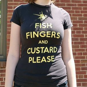 Doctor Who fish sticks custard quote t-shirt A29